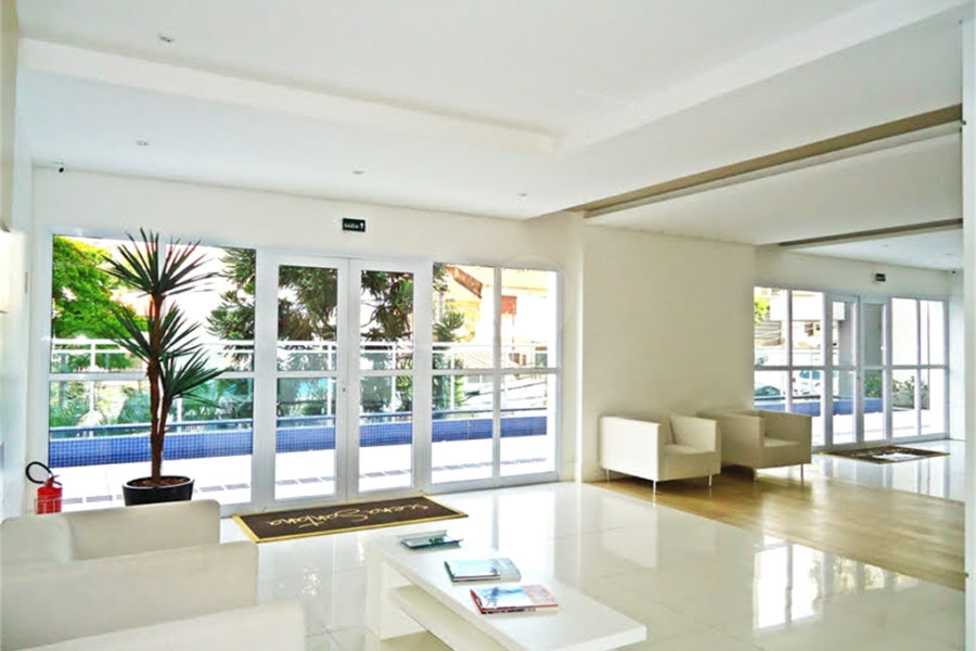 Apartamento à venda com 3 suítes em Santa Teresinha, São Paulo, SP
