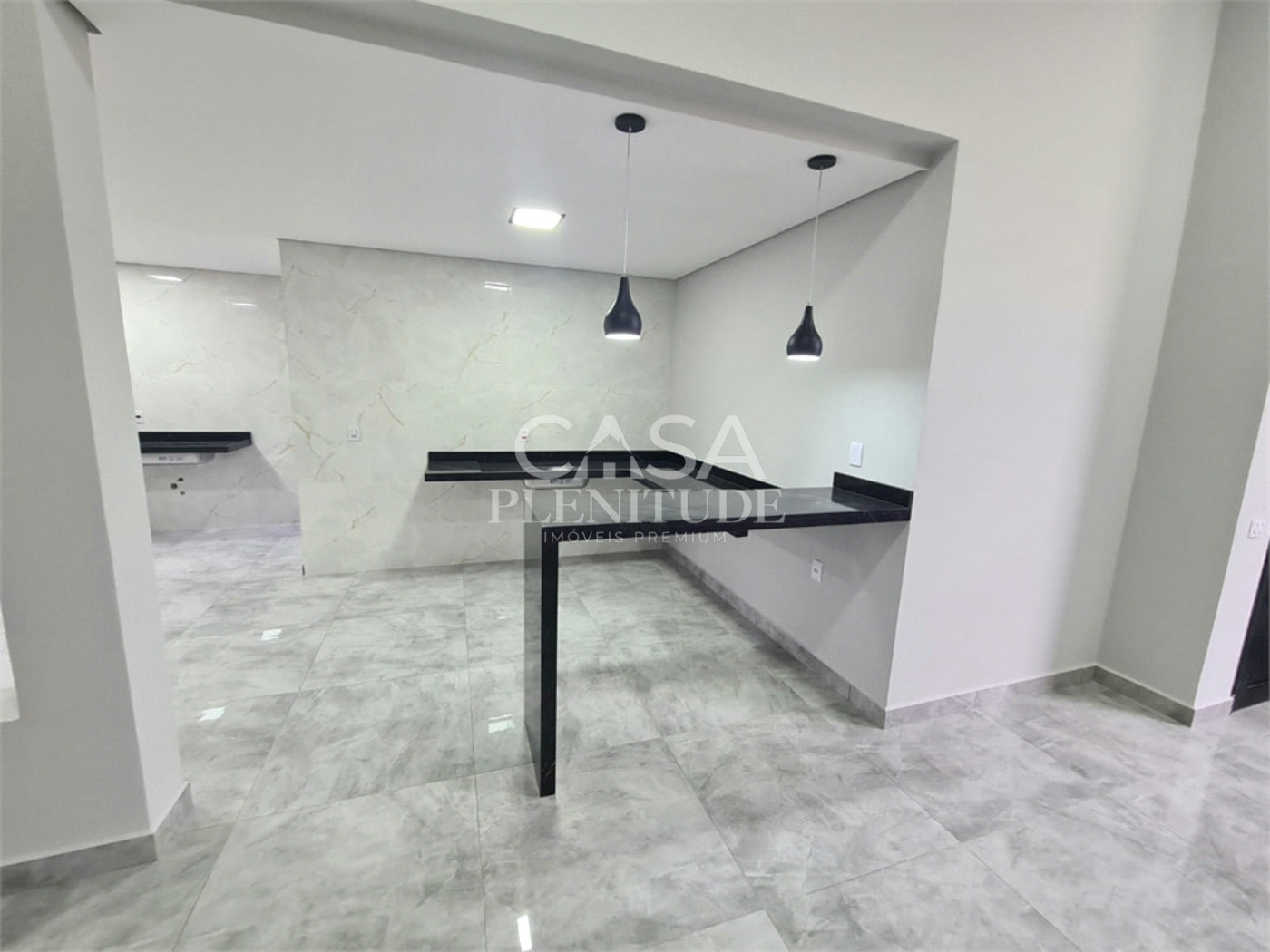 Casa em condomínio à venda com 3 quartos, sendo 1 suíte, em Wanel Ville, Sorocaba, SP