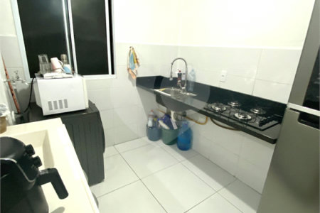 Apartamento à venda com 2 quartos em Parque Santa Rosa, Suzano, SP