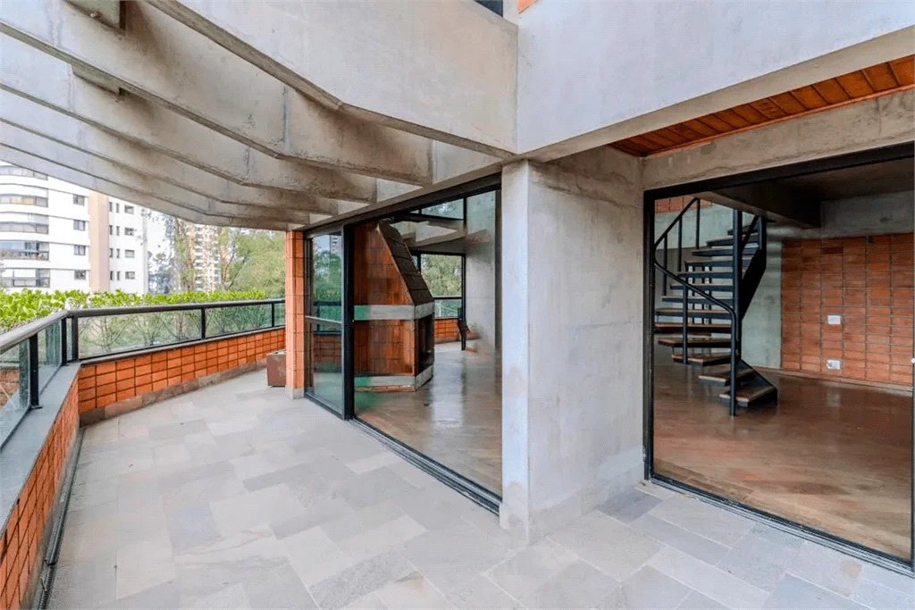 Apartamento à venda com 4 quartos, sendo 2 suítes,  em Paraíso do Morumbi, São Paulo, SP
