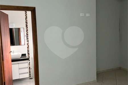 Casa à venda com 3 quartos, sendo 1 suíte, em Jardim Santa Bárbara, Atibaia, SP