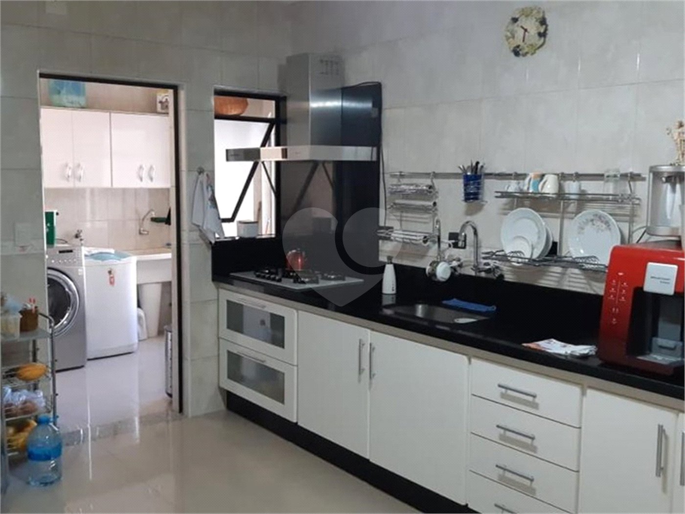Sobrado à venda com 4 quartos, sendo 1 suíte, em Vila Guilherme, São Paulo, SP