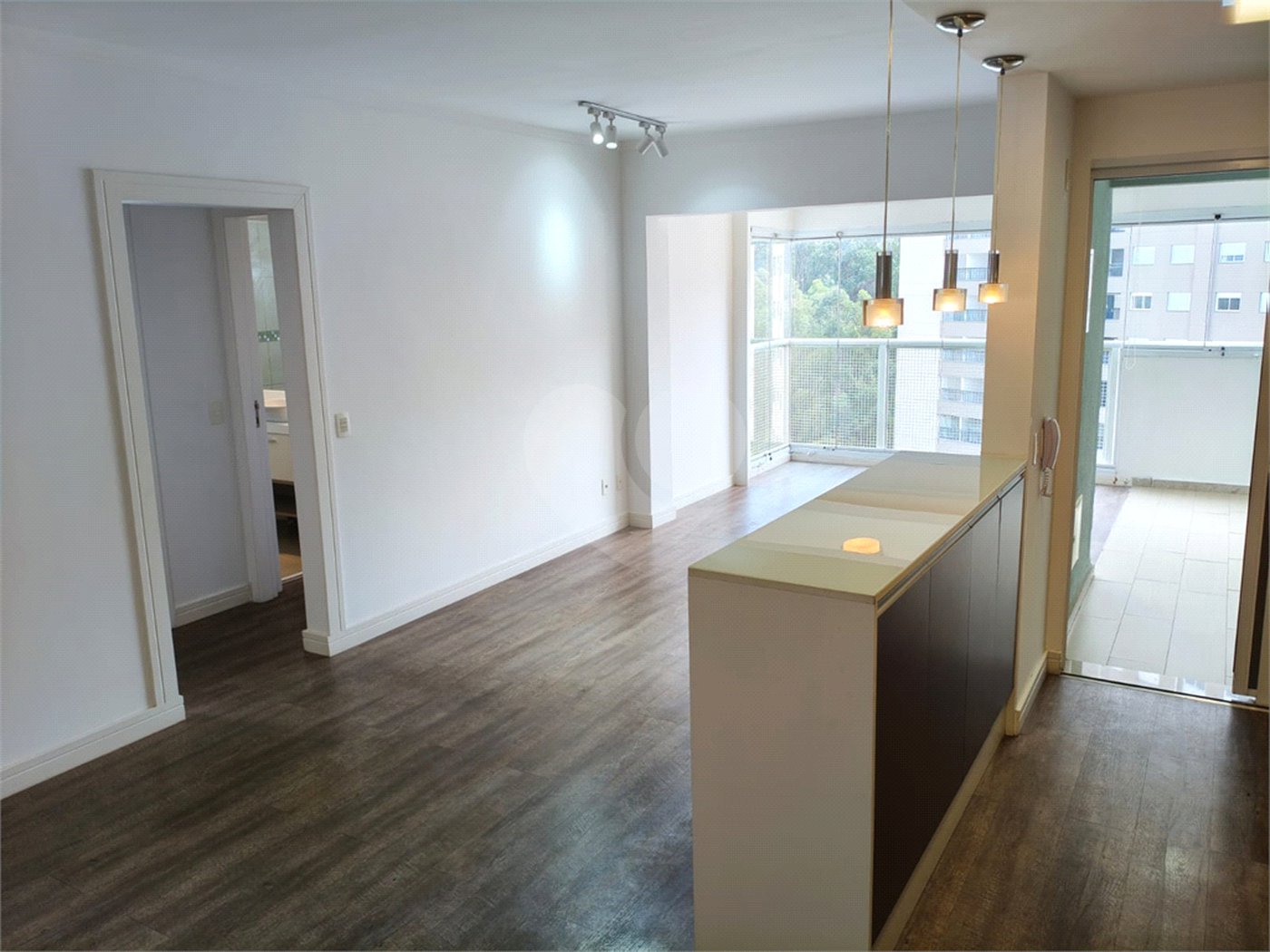 Apartamento à venda com 2 quartos, sendo 1 suíte,  em Vila Andrade, São Paulo, SP