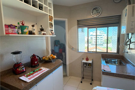 Apartamento à venda com 2 quartos, sendo 1 suíte, em Braga, Cabo Frio, RJ