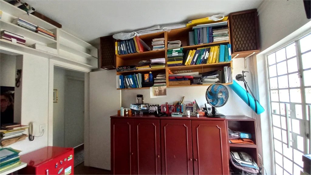 Sobrado à venda com 3 quartos, sendo 1 suíte,  em Vila Gomes, São Paulo, SP