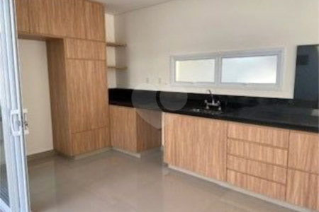 Casa à venda com 3 suítes no condomínio Residencial Viena, Indaiatuba - SP