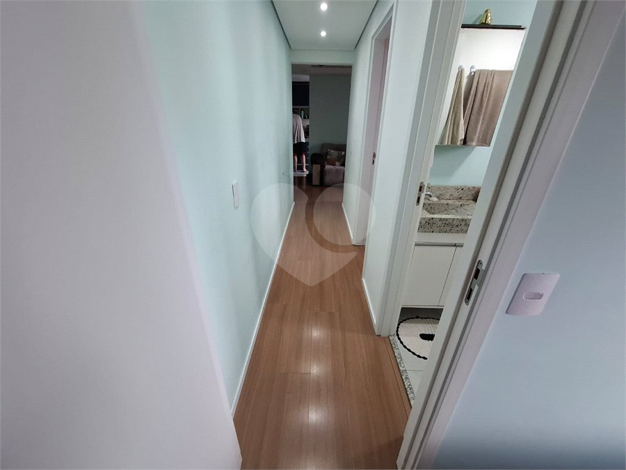 Apartamento à venda com 2 quartos em Vila Carmosina, São Paulo, SP