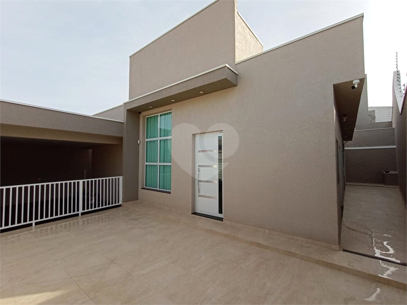 Casa à venda com 3 quartos, sendo 1 suíte,  em Vila Nova Aparecida, Mogi das Cruzes, SP