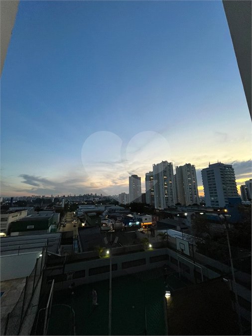 Apartamento à venda com 3 quartos, sendo 1 suíte, em Vila Hamburguesa, São Paulo, SP