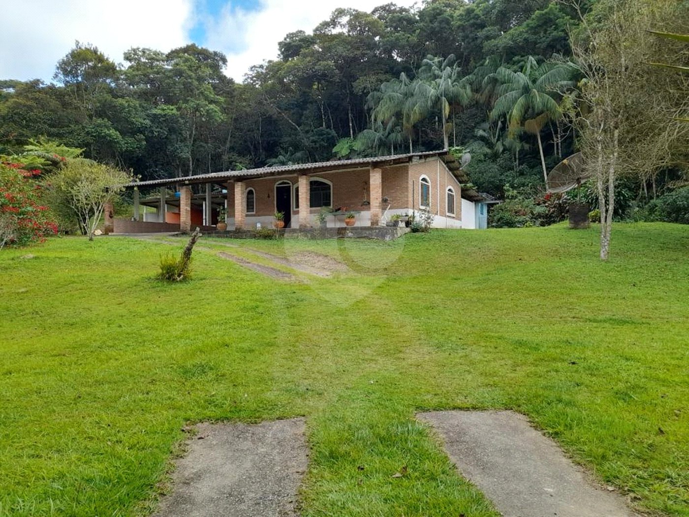 Sítio à venda com 4 quartos no Centro, Nazaré Paulista, SP