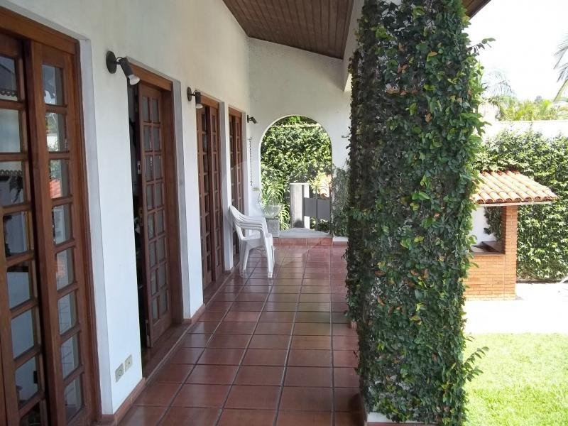 Casa à venda com 4 suítes em Jardim Guedala, São Paulo, SP