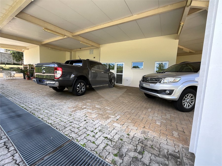 Casa à venda com 6 quartos, sendo 5 suítes, no condomínio City Castelo, Itu - SP