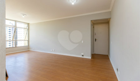 Apartamento à venda com 3 quartos, sendo 1 suíte,  em Brooklin, São Paulo, SP