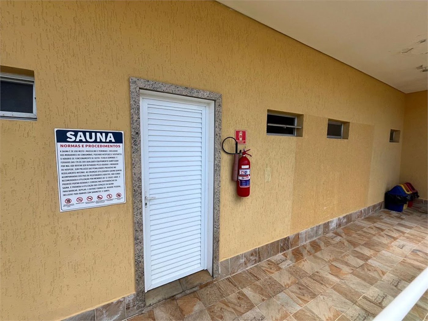 Apartamento com 1 dormitório à venda, 68 m² por R$ 280.000,00 - Pitangueiras - Guarujá/SP
