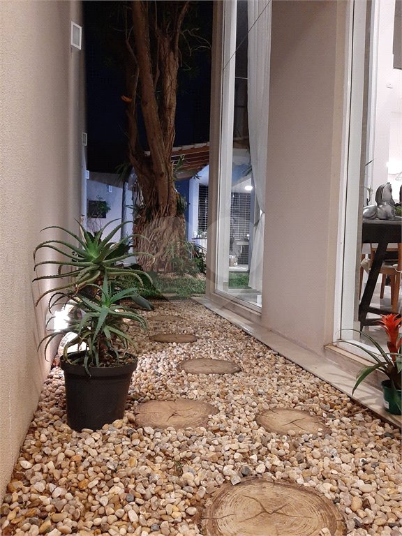 Sobrado à venda ou para alugar com 3 suítes em Bosque da Saúde, São Paulo, SP