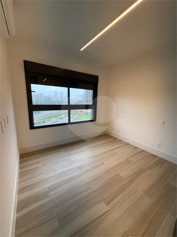 Apartamento para alugar com 4 suítes em Jardim Morumbi, São Paulo, SP