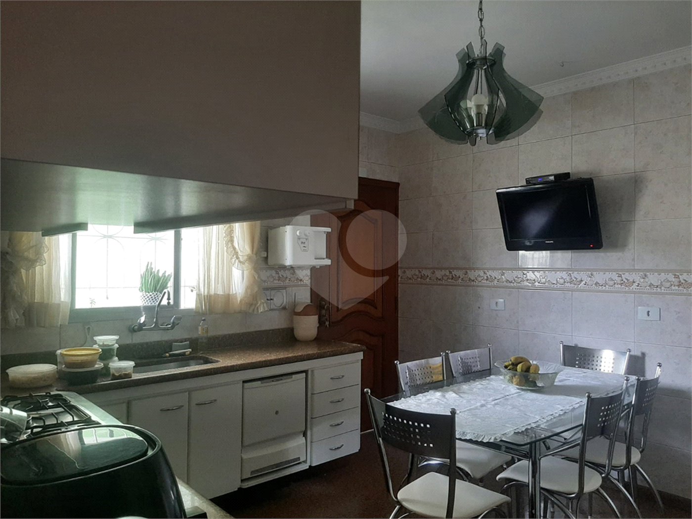 Sobrado à venda com 4 quartos, sendo 2 suítes, em Tremembé, São Paulo, SP