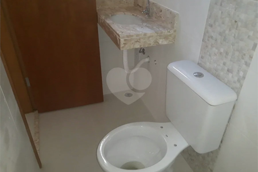 Casa à venda com 2 suítes no condomínio martinha, São Paulo - SP