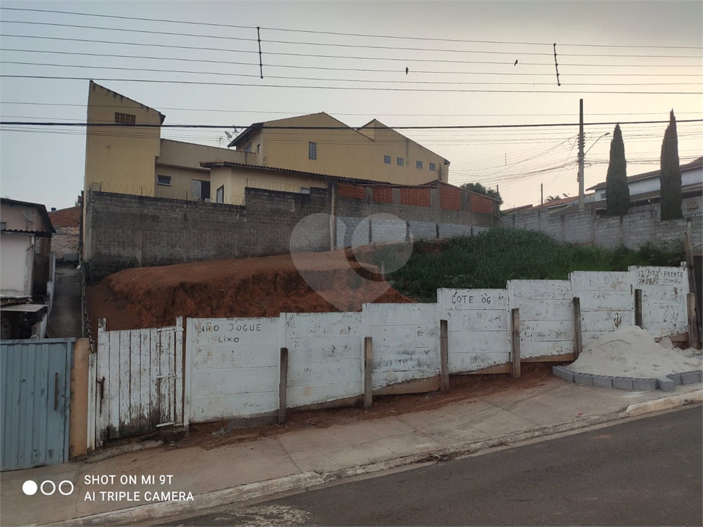 Terreno à venda em Jardim Alvinópolis, Atibaia, SP