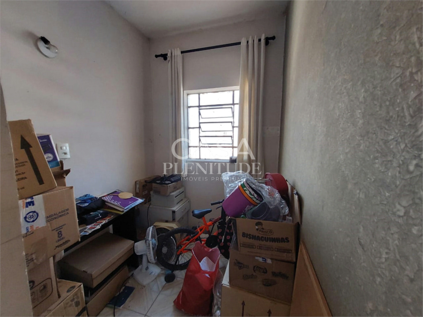 Sobrado à venda com 4 quartos em Vila Augusta, Sorocaba, SP