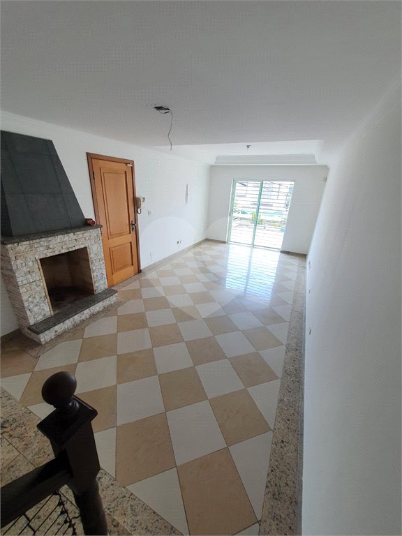 Sobrado à venda com 4 quartos, sendo 2 suítes,  em Santana, São Paulo, SP