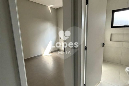 Casa à venda com 3 quartos, sendo 1 suíte,  no condomínio Terras do Vale, Caçapava - SP