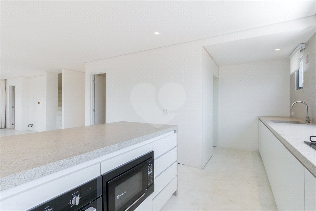 Duplex à venda com 3 quartos, sendo 1 suíte, em Perdizes, São Paulo, SP