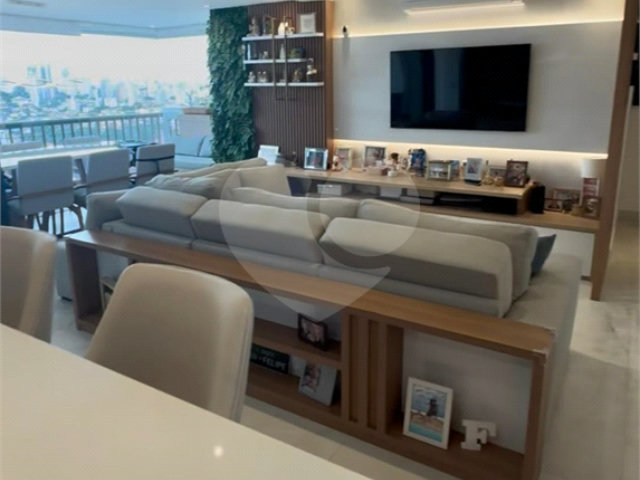 Apartamento à venda com 2 quartos, sendo 1 suíte,  em Santana, São Paulo, SP