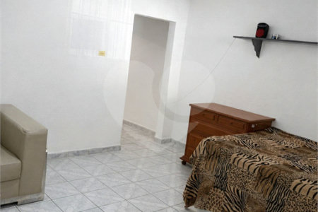 Casa à venda com 3 quartos, sendo 1 suíte, em Jardim Campo Limpo, São Paulo, SP