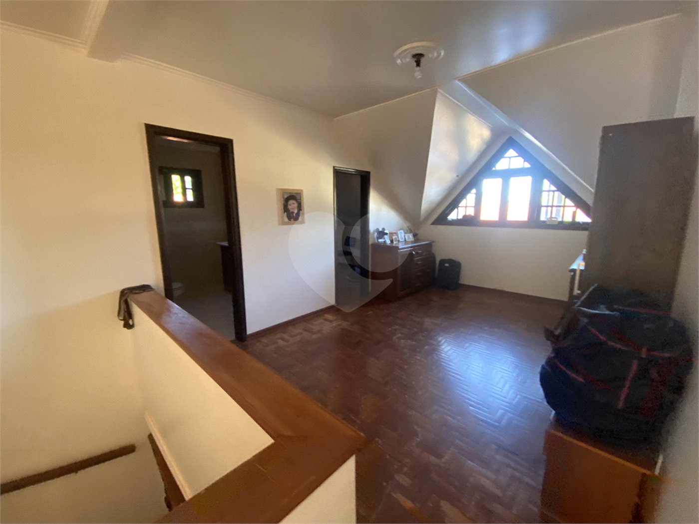 Casa à venda com 3 quartos, sendo 1 suíte, em Parque Residencial Monte Carlo, Ponta Porã, MS