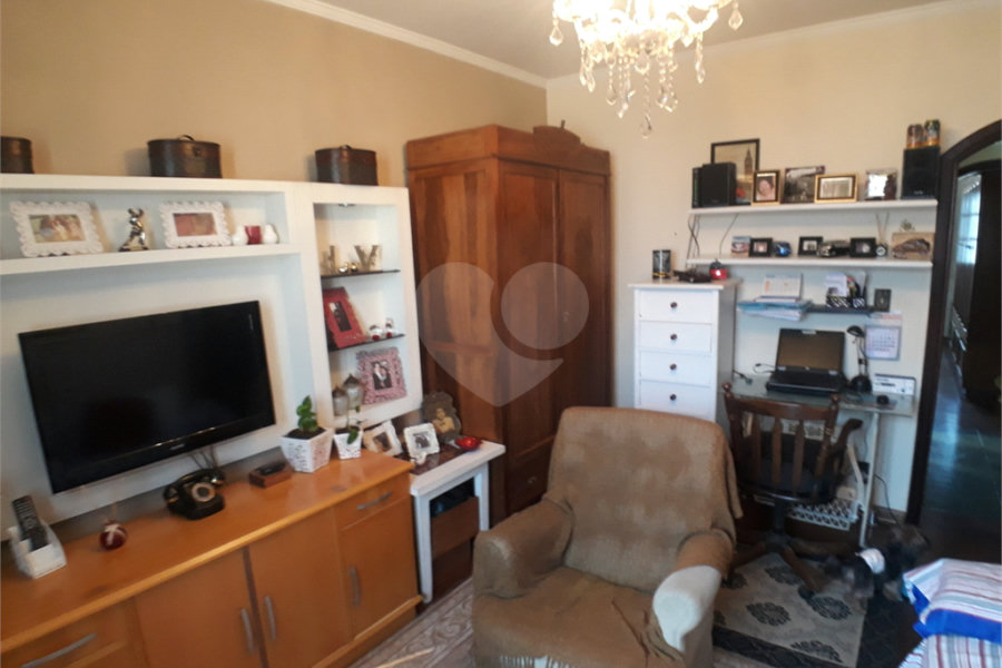 Casa Térrea à venda com 6 quartos, sendo 2 suítes, em Limão, São Paulo, SP