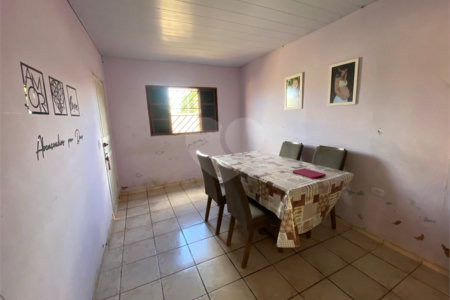 Casa à venda com 2 quartos em Residencial Ponta Porã I, Ponta Porã, MS