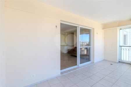 Apartamento à venda com 4 quartos, sendo 2 suítes, em Jardim Marajoara, São Paulo, SP