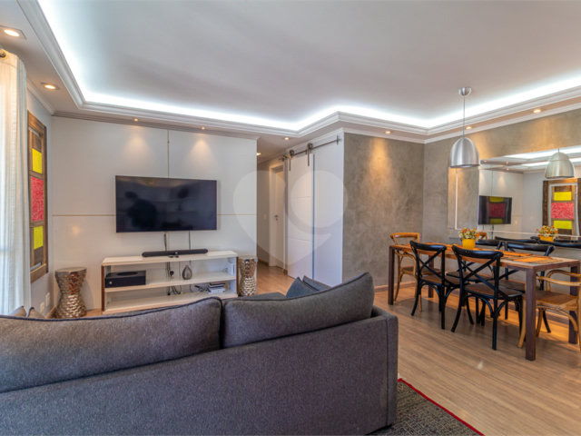 Apartamento à venda com 4 quartos, sendo 1 suíte,  em Jardim Marajoara, São Paulo, SP