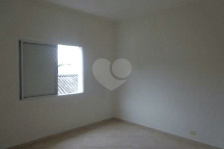 Casa à venda com 3 quartos, sendo 1 suíte,  em Jardim Bonfiglioli, São Paulo, SP