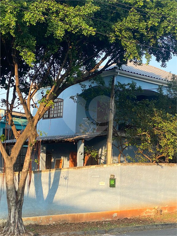 Casa à venda com 4 quartos em Campo Grande, Rio de Janeiro, RJ