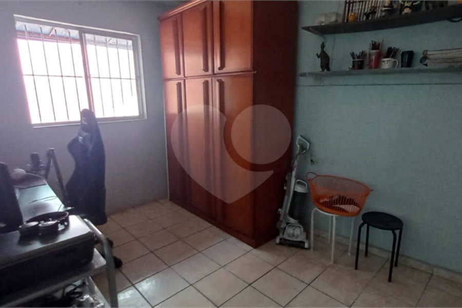 Sobrado à venda com 3 quartos, sendo 1 suíte, em Tremembé, São Paulo, SP