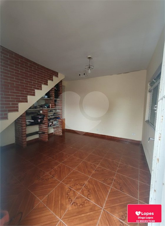 Sobrado à venda com 3 quartos, sendo 1 suíte, em Cidade Patriarca, São Paulo, SP