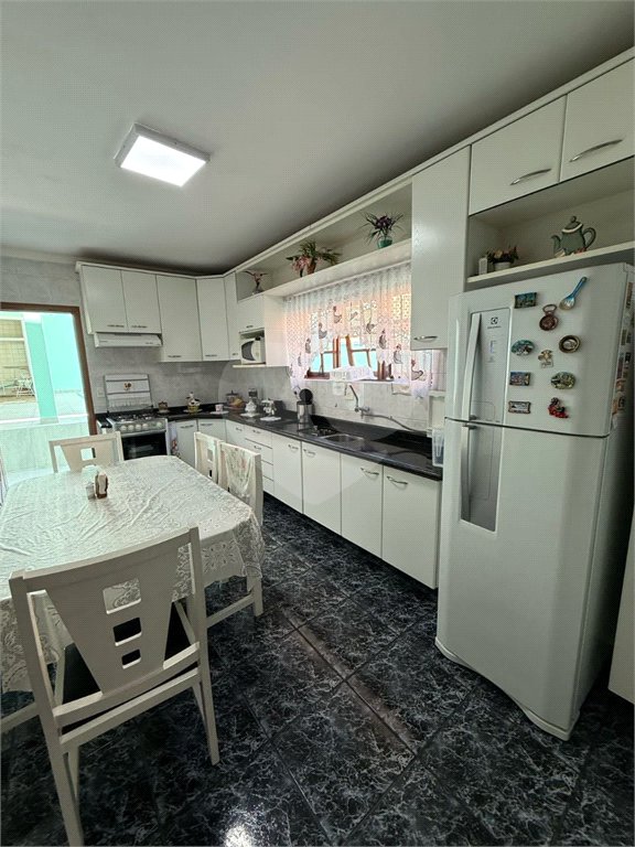 Casa à venda com 3 quartos, sendo 1 suíte, em Vila Rosalia, Guarulhos, SP