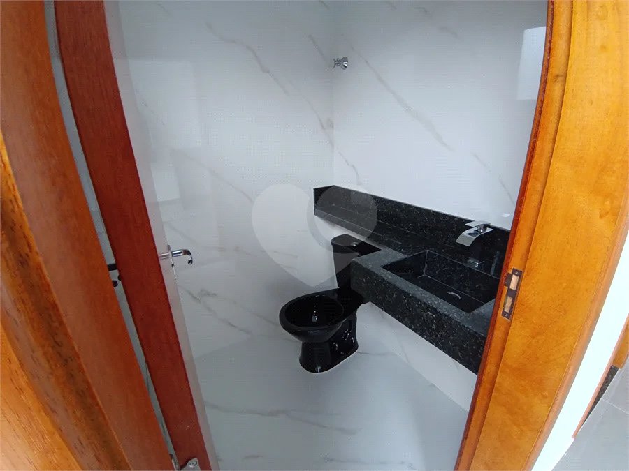 Casa à venda com 3 quartos, sendo 1 suíte, em Loteamento Parque Serras de Atibaia I, Atibaia, SP