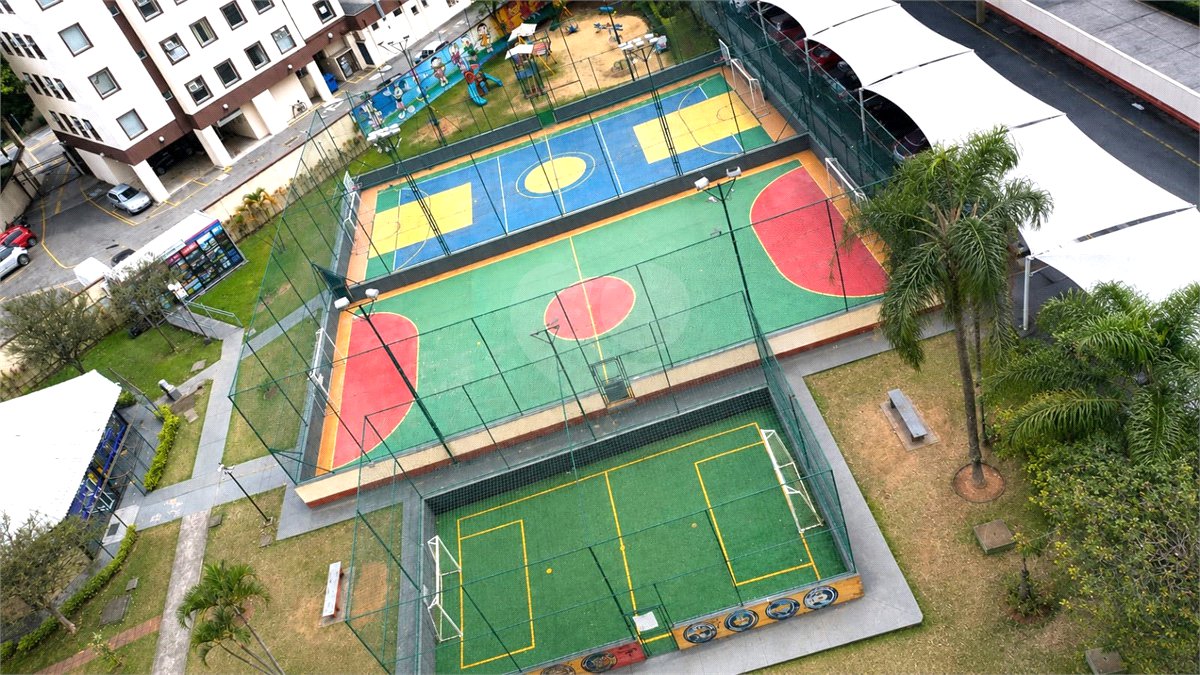 Apartamento à venda com 3 quartos, sendo 1 suíte, em Sítio Pinheirinho, São Paulo, SP