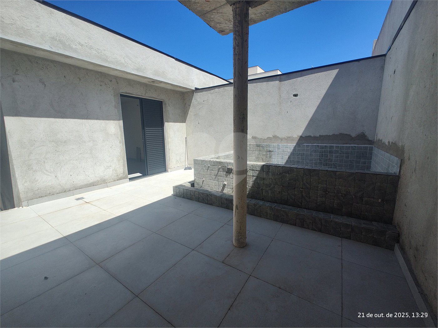 Casa Térrea à venda com 3 suítes em Jardim do Lago, Atibaia, SP
