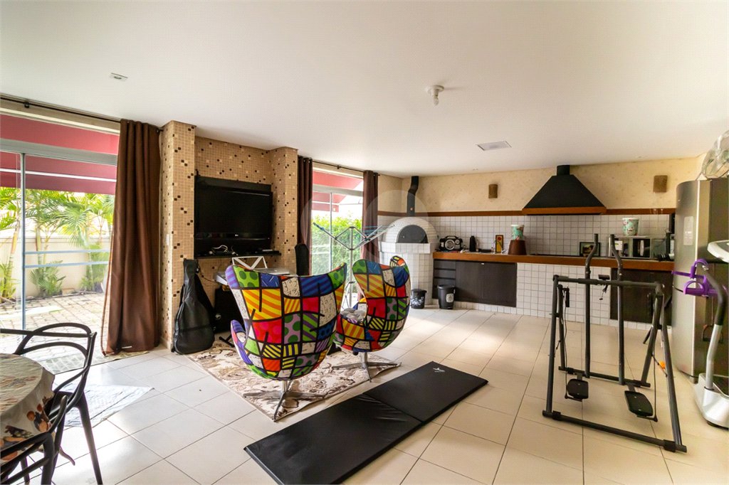 Casa à venda com 3 suítes no condomínio Solares de Bragança, São Paulo - SP