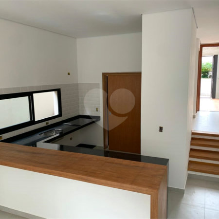 Casa à venda com 3 suítes em Loteamento Loanda, Atibaia, SP