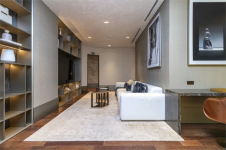 Apartamento à venda com 4 suítes em Jardim Guedala, São Paulo, SP