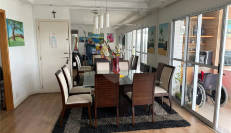 Apartamento à venda com 4 quartos, sendo 3 suítes, em Campo Grande, São Paulo, SP