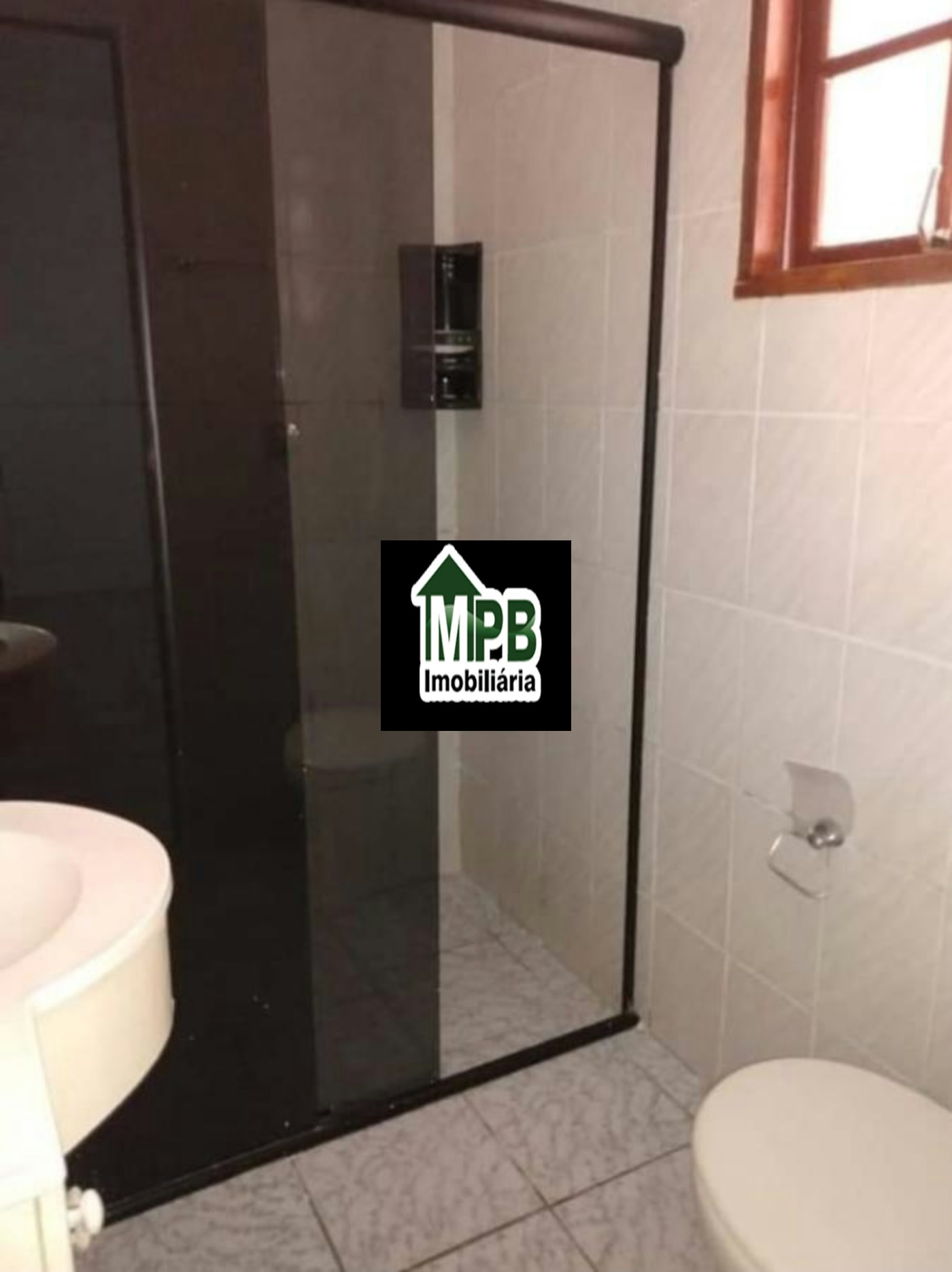 Sobrado à venda com 4 quartos, sendo 1 suíte, em Jardim Santa Cecilia, Sorocaba, SP