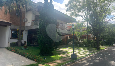 Casa à venda com 3 quartos, sendo 2 suítes,  no condomínio Village Davignon, Sorocaba - SP