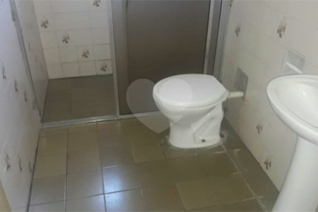 Casa à venda com 3 quartos, sendo 1 suíte, em Jardim Castanheira, São José dos Campos, SP