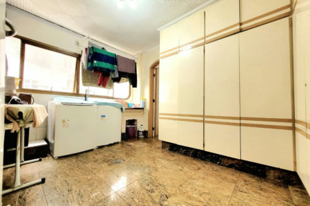 Apartamento próximo da praia com 4 dormitórios à venda, 257 m² por R$ 2.200.000 - Gonzaga - Santos/SP